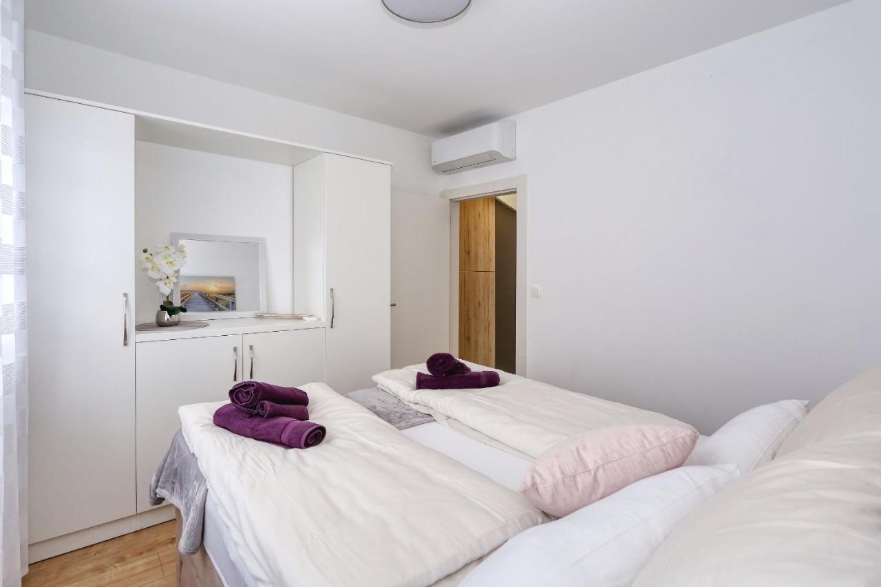 Luxury Apartment Isabell Zaton  Exteriör bild