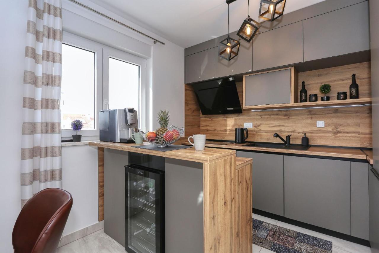 Luxury Apartment Isabell Zaton  Exteriör bild